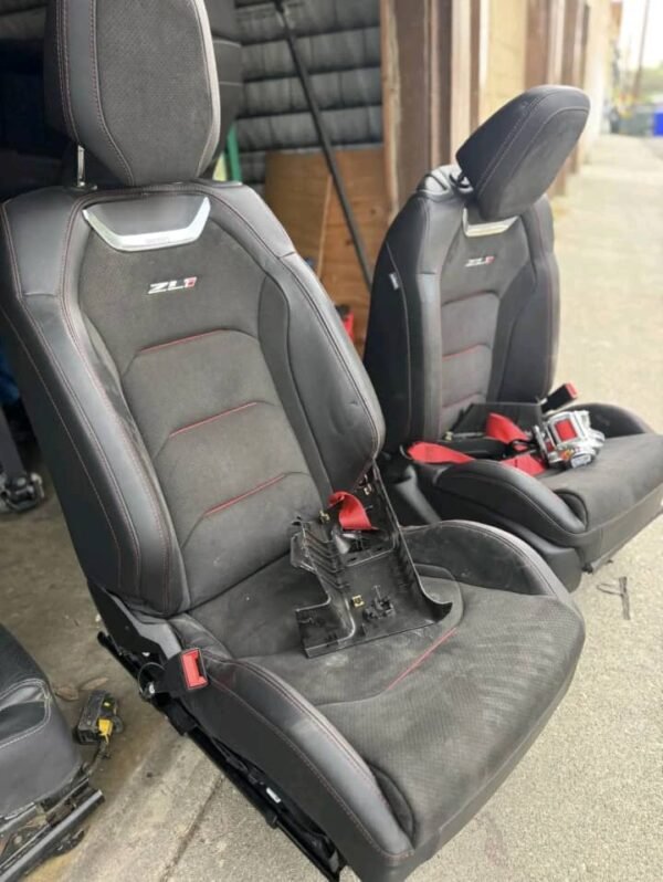 ZL1 Seats - Image 2