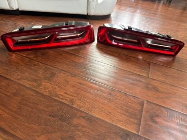 Tail light set