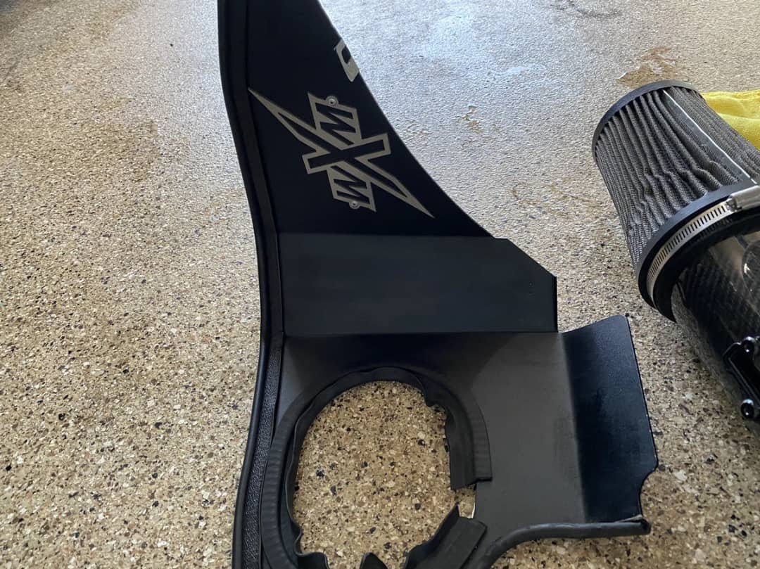 16-24 Camaro Weapon X Carbon 4” cold air intake - Image 4