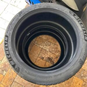 315/35/20 Michelin