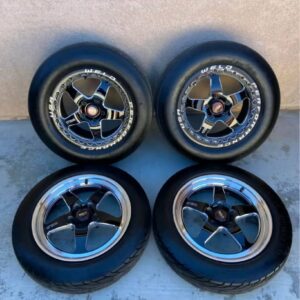 Weld Ventura drag pack  WELD VENTURA DRAG PACK                (BEADLOCKS LIKE NEW CONDITON  5X120 FRONTS ARE 18X6 SKINNYS  REARS ARE 17X10  MICKEY THOMPSON TIRES ALL AROUND
